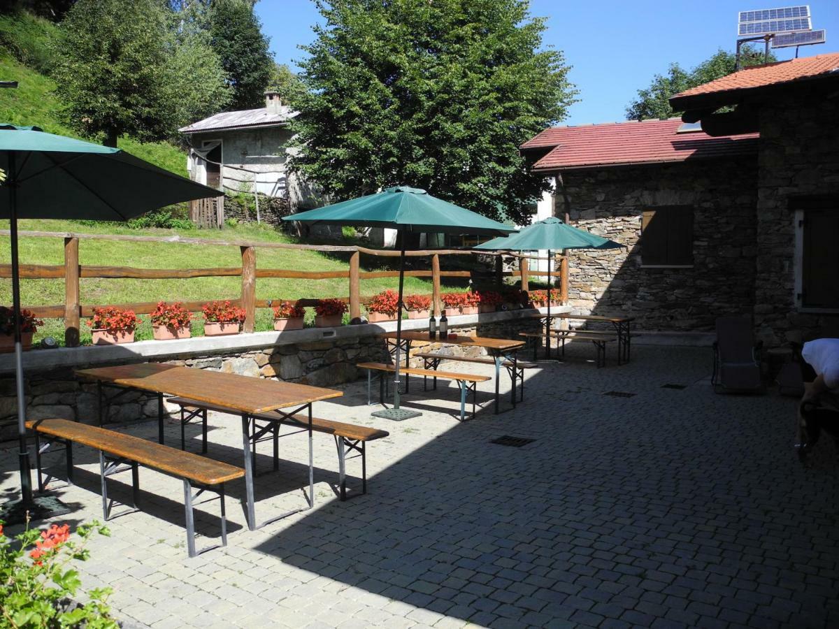Agriturismo Piccolo Paradiso Pianello Del Lario Dış mekan fotoğraf