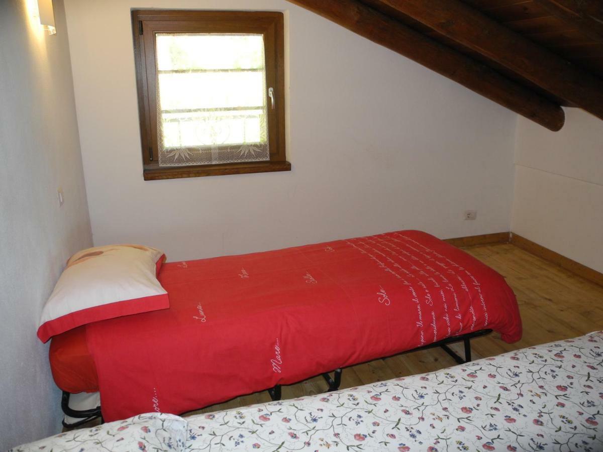 Agriturismo Piccolo Paradiso Pianello Del Lario Dış mekan fotoğraf